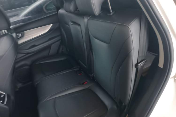 Used Chery Tiggo 8 PLUS 2022 Kunpeng Edition 390TGDI DCT Passion Version Left Rear Seat