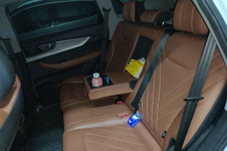 Used Chery Tiggo 8 PLUS 2022 Kunpeng Edition 390TGDI DCT Four-Wheel Drive Luxury Version Left Rear Seat