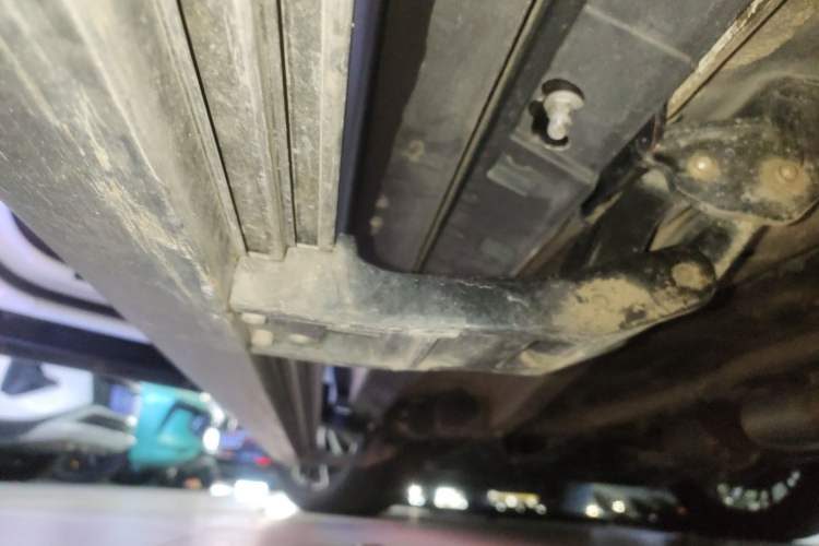 Used Chery Tiggo 8 PLUS 2022 290TGDI DCT Luxury Edition Left Side Sill