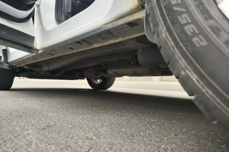 Used Chery Tiggo 8 PLUS 2022 Kunpeng Edition 390TGDI DCT Luxury+ Edition Left Side Sill