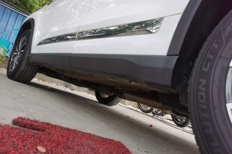 Used Chery Tiggo 8 PLUS 2022 Kunpeng Edition 390TGDI DCT Passion Plus Left Side Sill