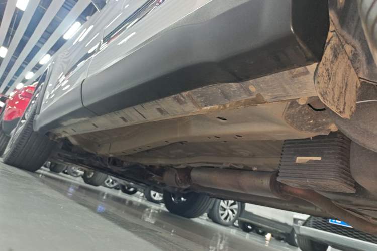 Used Chery Tiggo 8 PLUS 2022 290TGDI DCT Luxury Edition+ Left Side Sill