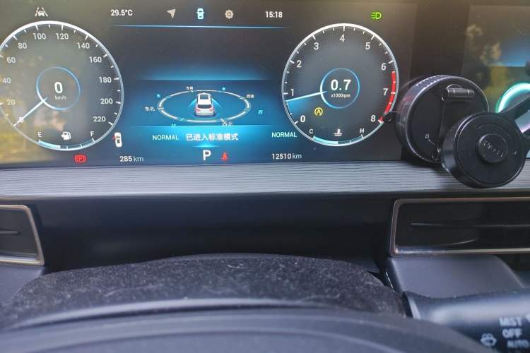 Used Chery Tiggo 8 PLUS 2022 290TGDI DCT Luxury Edition+ Odometer Close Up