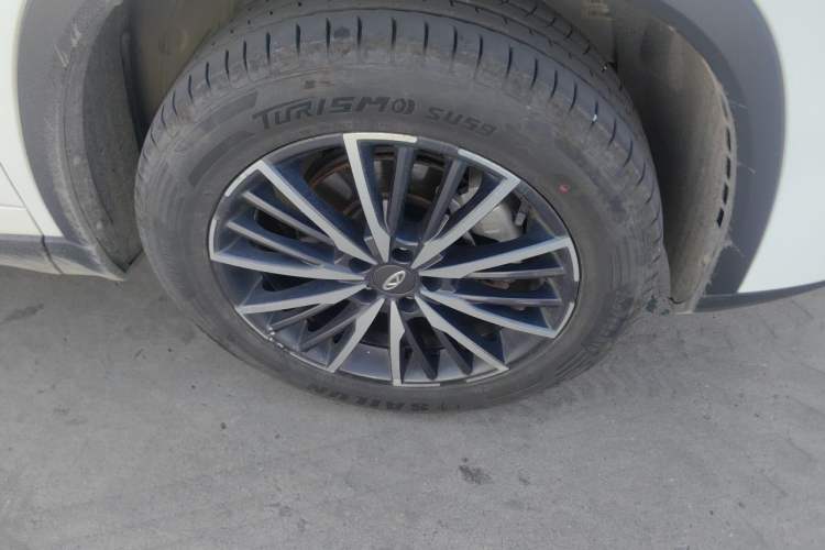 Used Chery Tiggo 8 PLUS 2022 290TGDI DCT Haoting Edition Right Front Wheel Hub