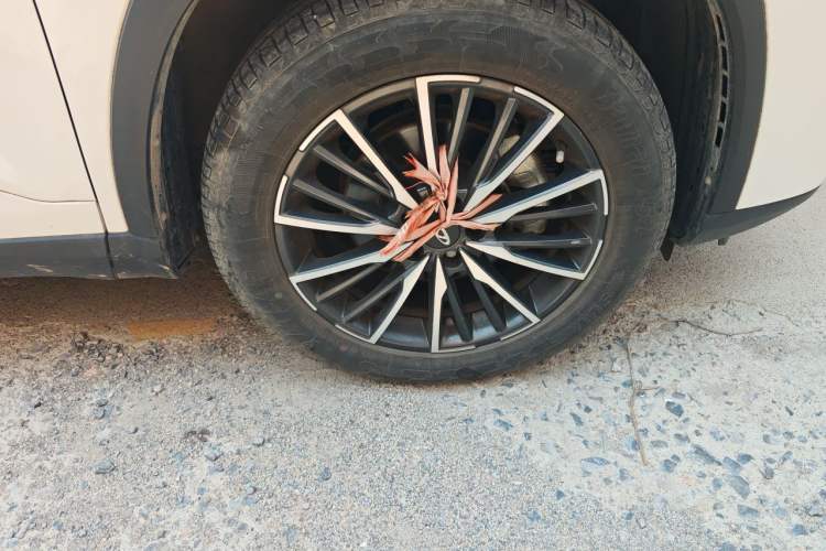 Used Chery Tiggo 8 PLUS 2022 290TGDI DCT Haoting Edition Right Front Wheel Hub