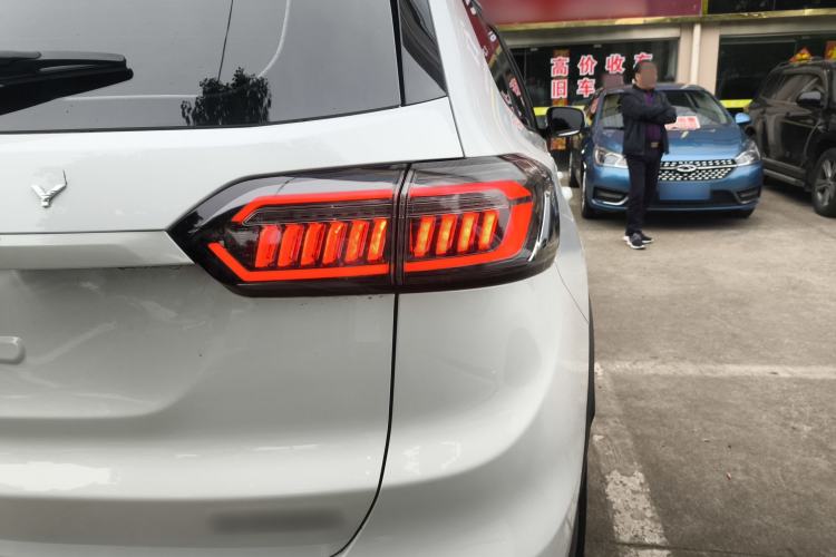 Used Chery Tiggo 8 PLUS 2022 290TGDI DCT Haoting Edition+ Right Rear Taillight