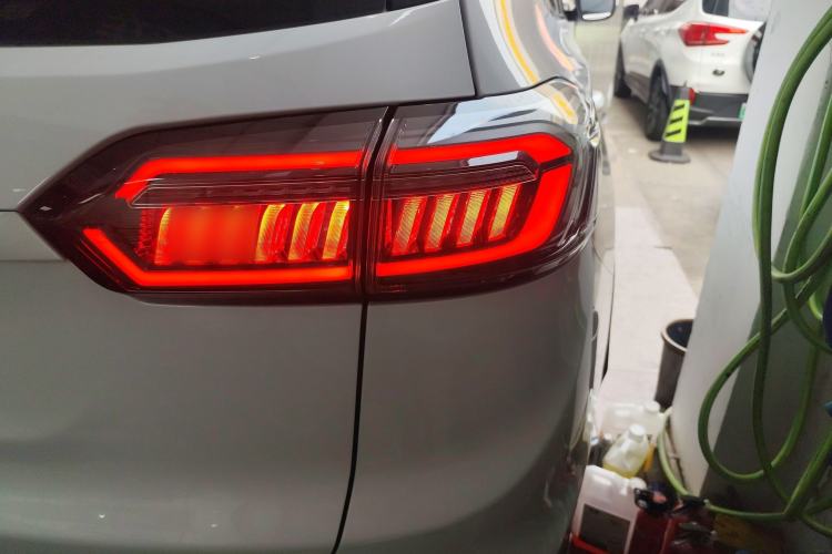Used Chery Tiggo 8 PLUS 2022 Kunpeng Edition 390TGDI DCT Luxury+ Edition Right Rear Taillight