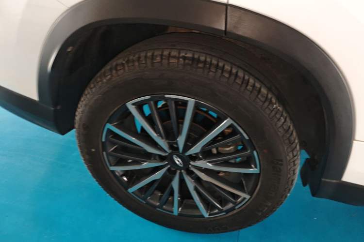 Used Chery Tiggo 8 PLUS 2022 290TGDI DCT Haoting Edition Right Rear Wheel Hub