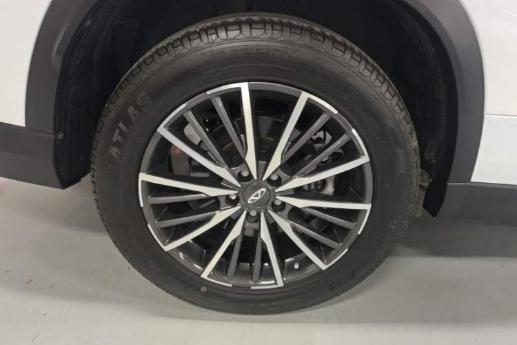 Used Chery Tiggo 8 PLUS 2022 290TGDI DCT Luxury Edition+ Right Rear Wheel Hub