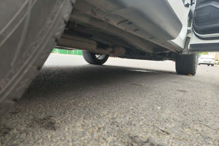 Used Chery Tiggo 8 PLUS 2022 Kunpeng Edition 390TGDI DCT Luxury+ Edition Right Side Sill