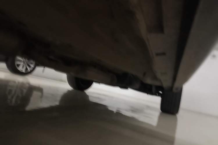 Used Chery Tiggo 8 PLUS 2022 Kunpeng Edition 390TGDI DCT Luxury+ Edition Right Side Sill