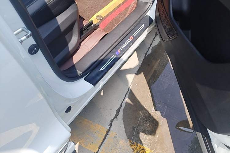 Used Chery Tiggo 8 PLUS 2022 290TGDI DCT Haoting Edition+ Right Side Sill