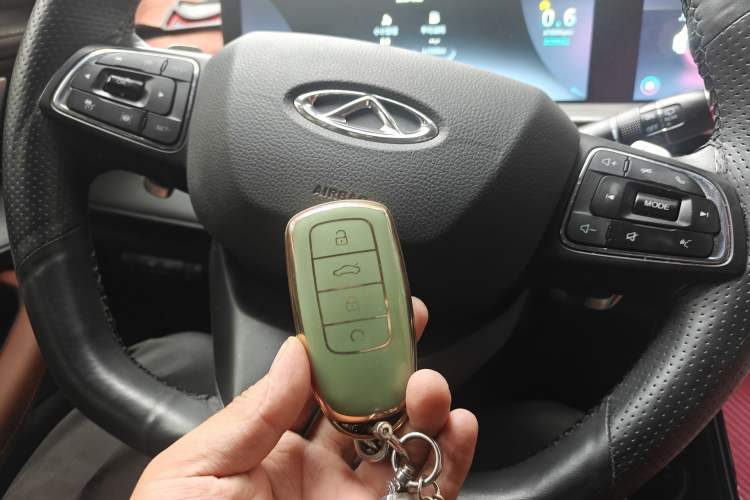 Used Chery Tiggo 8 PLUS 2022 290TGDI DCT Luxury Edition+ Vehicle Key