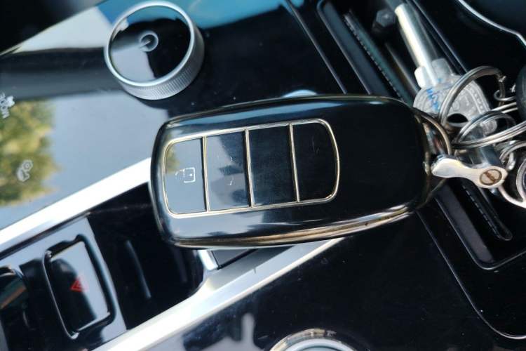 Used Chery Tiggo 8 PLUS 2022 290TGDI DCT Haoting Edition Vehicle Key