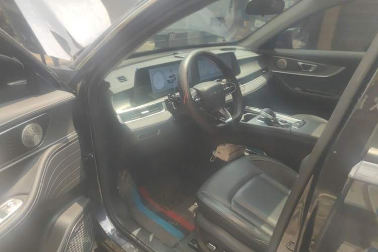 Used Chery Tiggo 8 PLUS 2024 Champion Edition 290TGDI DCT Hao Yue Version 5 Seats Driver Seat