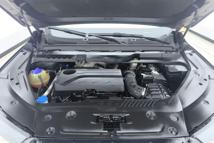 Used Chery Tiggo 8 PLUS 2024 Champion Edition 390TGDI DCT Bold Edition 5-Seater Engine Bay