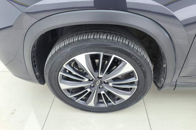 Used Chery Tiggo 8 PLUS 2024 Champion Edition 390TGDI DCT Bold Edition 5-Seater Left Front Wheel Hub