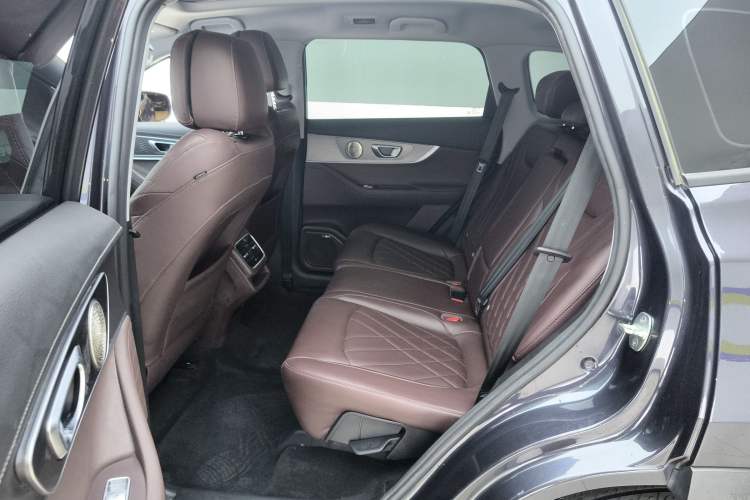 Used Chery Tiggo 8 PLUS 2024 Champion Edition 390TGDI DCT Bold Edition 5-Seater Left Rear Seat