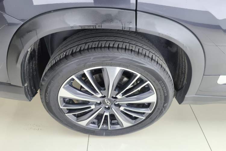 Used Chery Tiggo 8 PLUS 2024 Champion Edition 390TGDI DCT Bold Edition 5-Seater Right Rear Wheel Hub