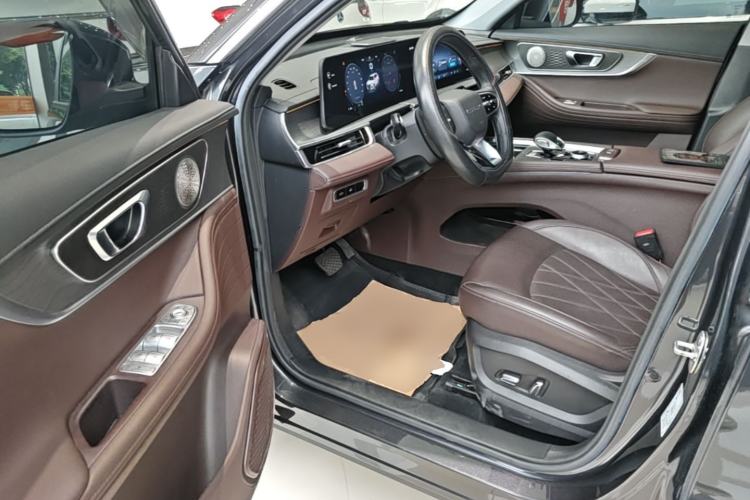 Used Chery Tiggo 8 PLUS 2024 Champion Edition 290TGDI DCT Deluxe Version 7-Seater Driver Seat