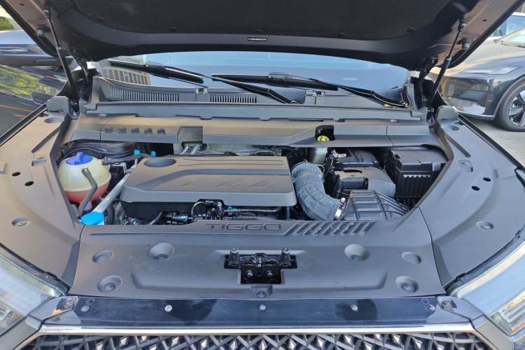 Used Chery Tiggo 8 PLUS 2024 Champion Edition 390TGDI DCT Bold Version 7-Seater Engine Bay