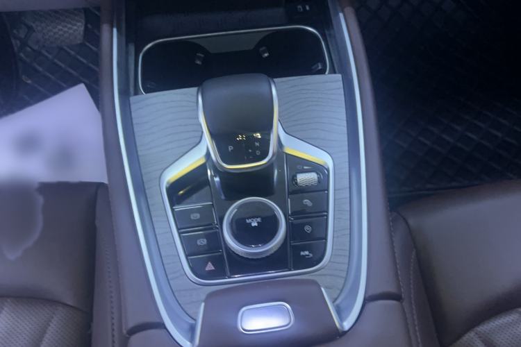 Used Chery Tiggo 8 PLUS 2024 Champion Edition 390TGDI DCT Bold Edition 5-Seater Gear Lever