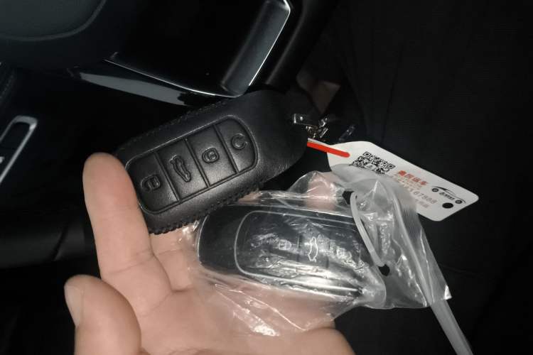 Used Chery Tiggo 8 PLUS 2024 Champion Edition 290TGDI DCT Hao Yue Version 5 Seats Interior 1