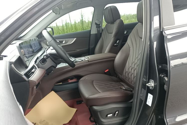 Used Chery Tiggo 8 PLUS 2024 Champion Edition 290TGDI DCT Deluxe Version 7-Seater Left Front Seat