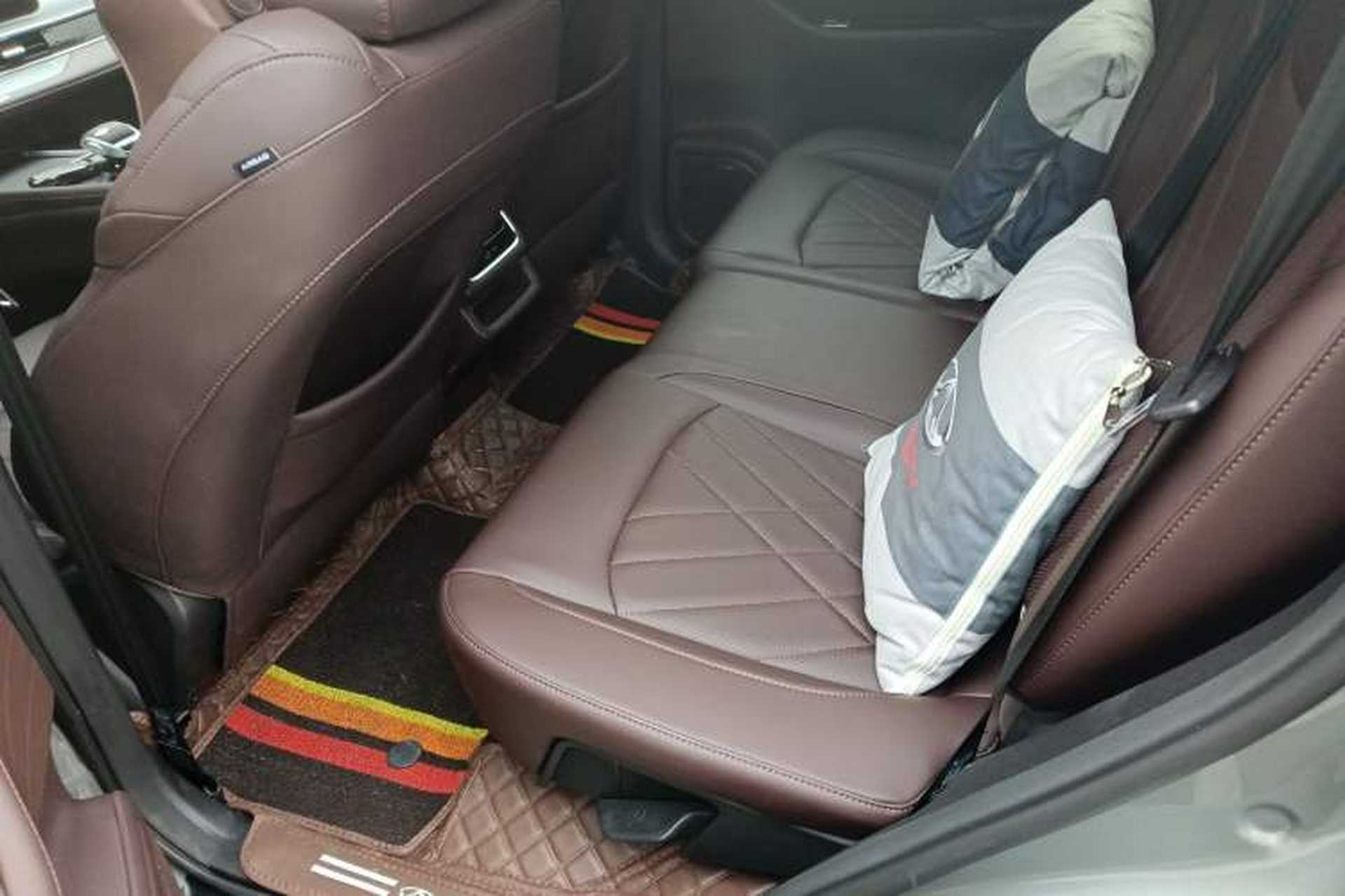 Used Chery Tiggo 8 PLUS 2024 Champion Edition 290TGDI DCT Deluxe Version 5-Seater Left Rear Seat