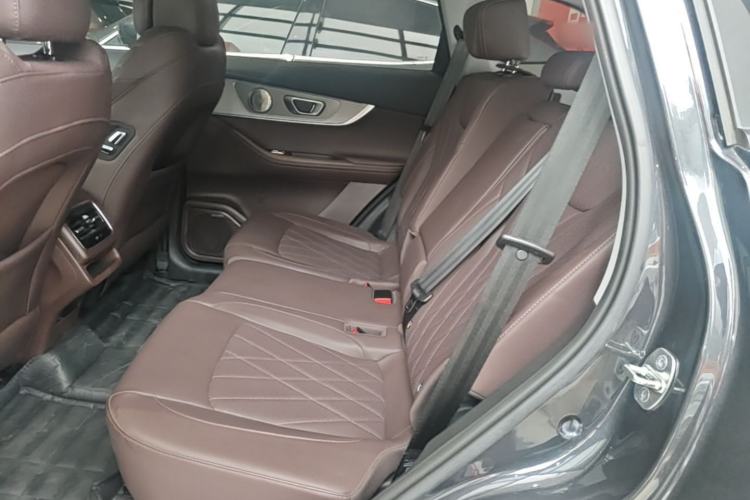 Used Chery Tiggo 8 PLUS 2024 Champion Edition 290TGDI DCT Deluxe Version 7-Seater Left Rear Seat