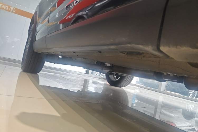 Used Chery Tiggo 8 PLUS 2024 Champion Edition 290TGDI DCT Deluxe Version 7-Seater Right Side Sill