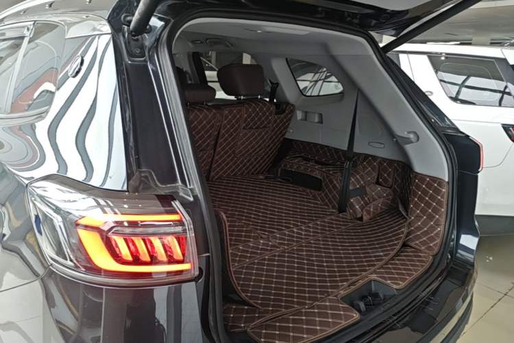 Used Chery Tiggo 8 PLUS 2024 Champion Edition 290TGDI DCT Deluxe Version 7-Seater Trunk