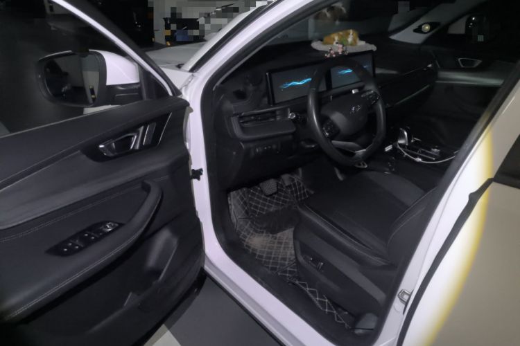 Used Chery Tiggo 8 PLUS 2024 Champion Edition 290TGDI DCT Hao Yue Version 5 Seats Driver Seat