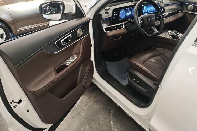 Used Chery Tiggo 8 PLUS 2024 Champion Edition 390TGDI DCT Bold Edition 5-Seater Driver Seat