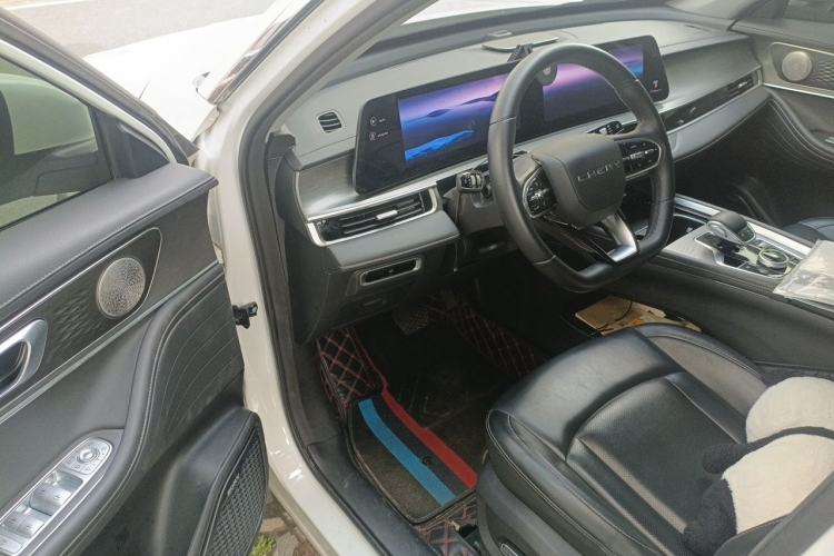 Used Chery Tiggo 8 PLUS 2024 Champion Edition 290TGDI DCT Passionate Version 5-Seater Driver Seat