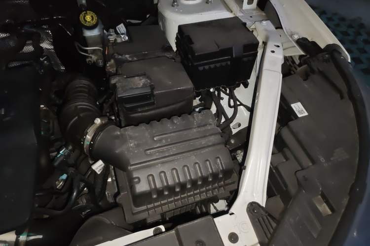 Used Chery Tiggo 8 PLUS 2024 Champion Edition 290TGDI DCT Hao Yue Version 5 Seats Engine Bay Left