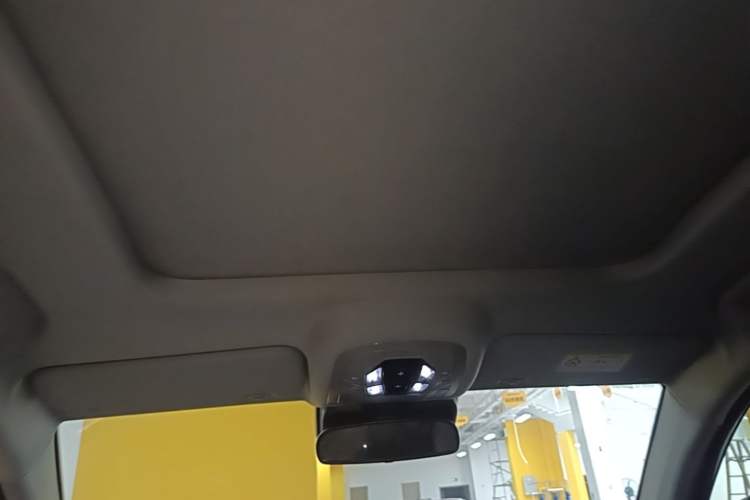 Used Chery Tiggo 8 PLUS 2024 Champion Edition 390TGDI DCT Bold Edition 5-Seater Headliner