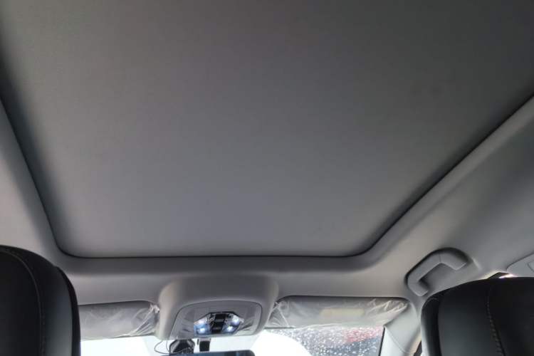 Used Chery Tiggo 8 PLUS 2024 Champion Edition 290TGDI DCT Passionate Version 7 Seats Headliner