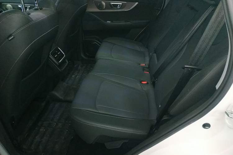 Used Chery Tiggo 8 PLUS 2024 Champion Edition 290TGDI DCT Hao Yue Version 5 Seats Interior 4