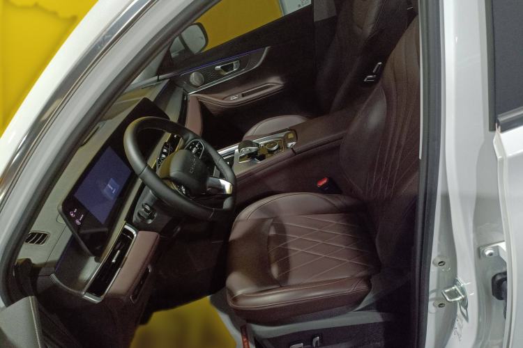 Used Chery Tiggo 8 PLUS 2024 Champion Edition 290TGDI DCT Deluxe Version 5-Seater Left Front Seat