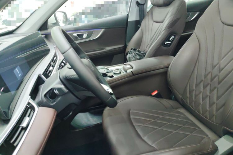 Used Chery Tiggo 8 PLUS 2024 Champion Edition 390TGDI DCT Bold Version 7-Seater Left Front Seat
