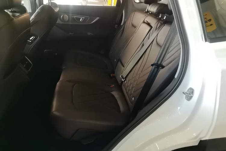 Used Chery Tiggo 8 PLUS 2024 Champion Edition 290TGDI DCT Deluxe Version 5-Seater Left Rear Seat