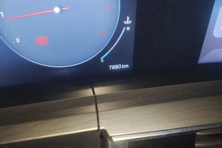 Used Chery Tiggo 8 PLUS 2024 Champion Edition 290TGDI DCT Deluxe Version 5-Seater Odometer Close Up