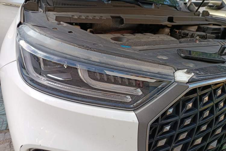 Used Chery Tiggo 8 PLUS 2024 Champion Edition 290TGDI DCT Deluxe Version 5-Seater Right Front Headlight