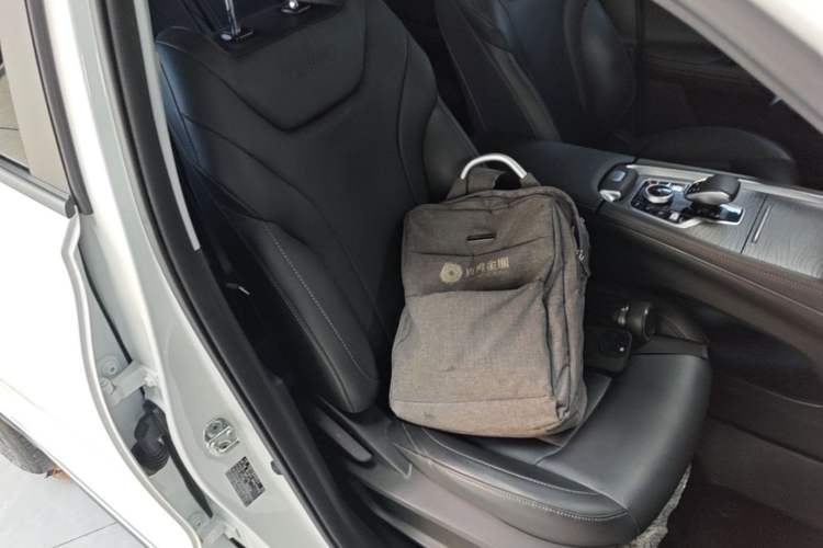 Used Chery Tiggo 8 PLUS 2024 Champion Edition 290TGDI DCT Hao Yue Version 5 Seats Right Front Seat