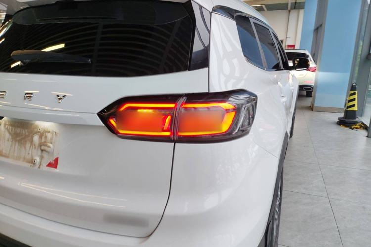 Used Chery Tiggo 8 PLUS 2024 Champion Edition 390TGDI DCT Bold Edition 5-Seater Right Rear Taillight