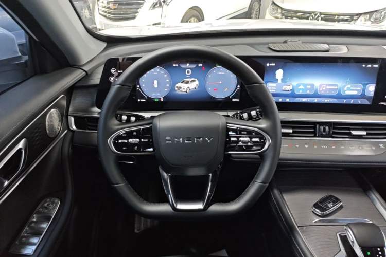 Used Chery Tiggo 8 PLUS 2024 Champion Edition 290TGDI DCT Hao Yue Version 5 Seats Steering Wheel
