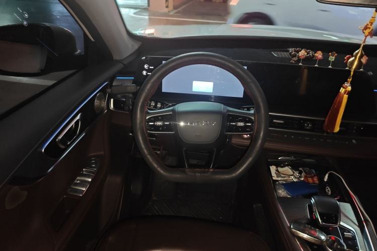 Used Chery Tiggo 8 PLUS 2024 Champion Edition 290TGDI DCT Deluxe Version 7-Seater Steering Wheel
