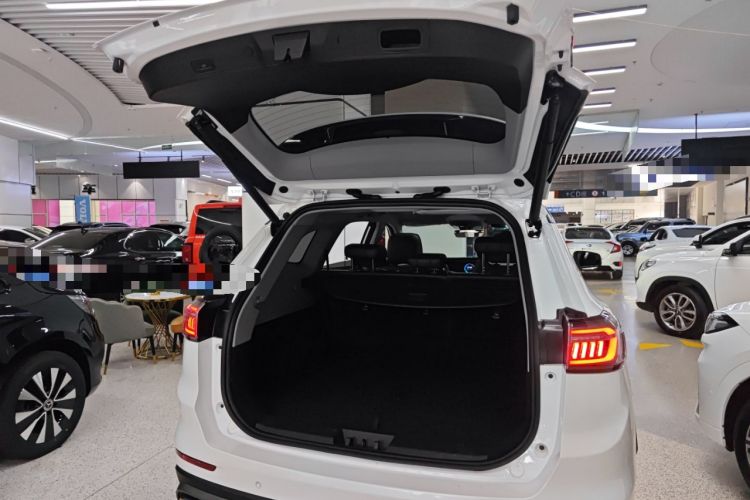 Used Chery Tiggo 8 PLUS 2024 Champion Edition 290TGDI DCT Passionate Version 5-Seater Trunk