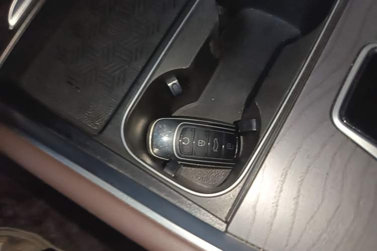 Used Chery Tiggo 8 PLUS 2024 Champion Edition 390TGDI DCT Bold Edition 5-Seater Vehicle Key